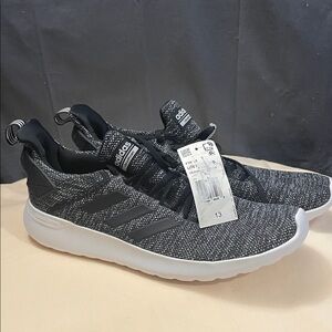 Adidas Men's Black and White Knit Lite Racer Sneakers